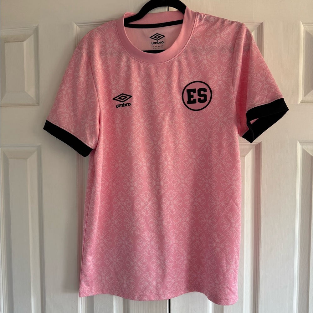 25-26 El Salvador Prematch Jersey | Men’s M | NWOT